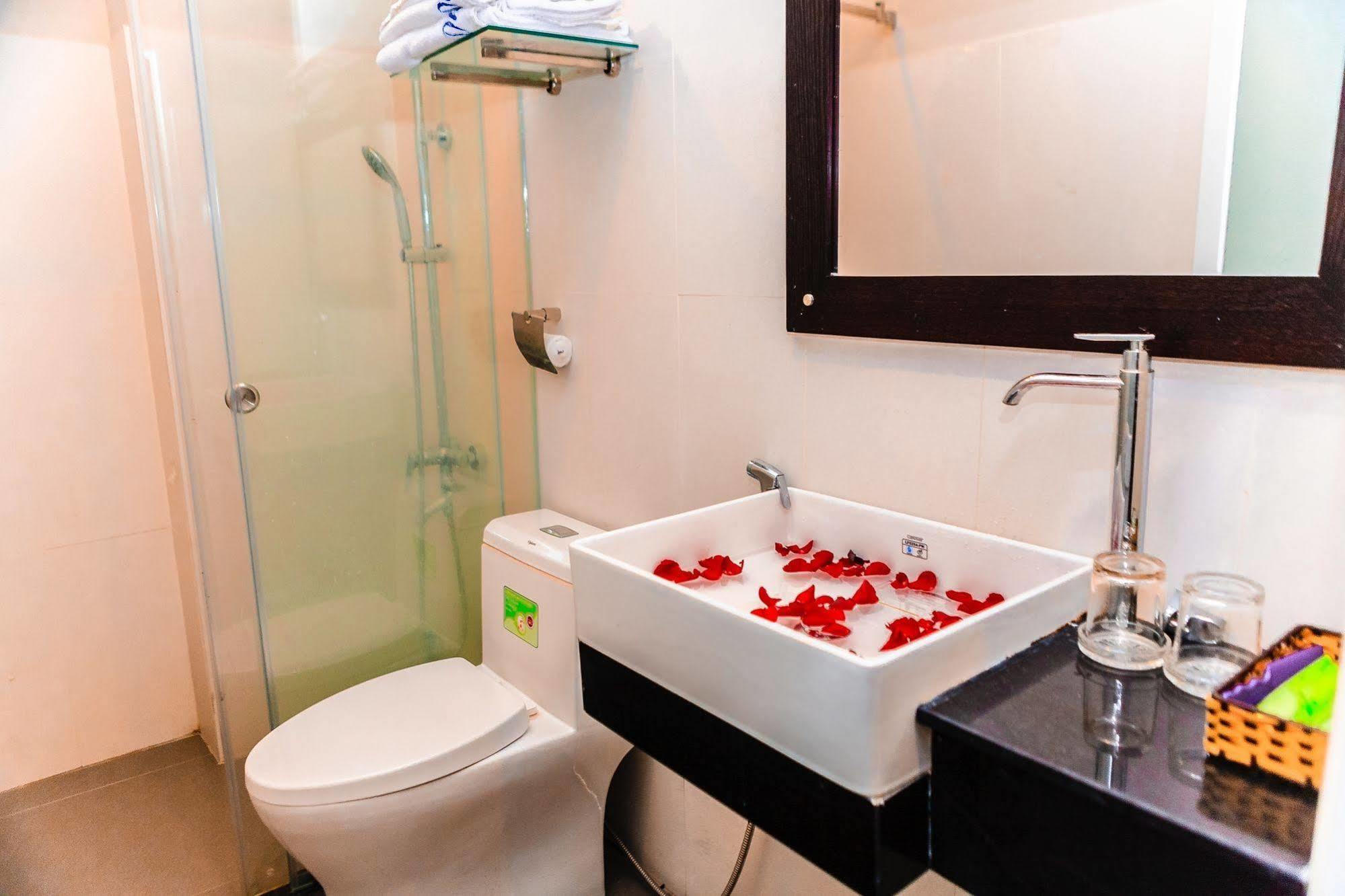Cosmos Hotel Nha Trang By Ht Eksteriør bilde